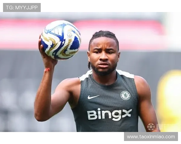 拜仁重启恩昆库追逐：科曼替身降价至 5000 万，埃贝尔力主签约